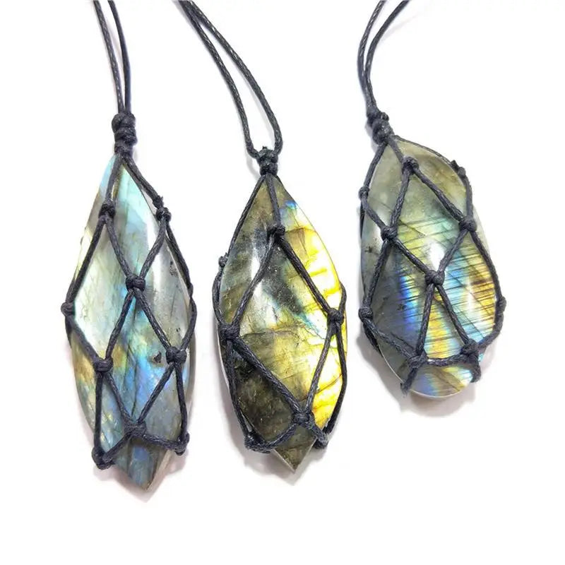 Pendente em macramé pedra labradorite - variantes diferentes
